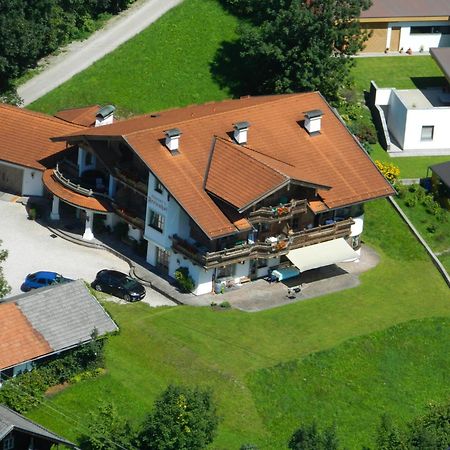 Hauser'S Ferienhof Hart im Zillertal Bagian luar foto