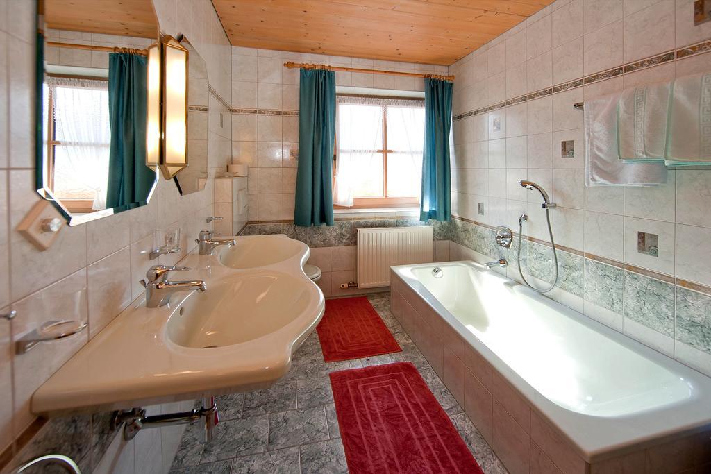 Hauser'S Ferienhof Hart im Zillertal Bagian luar foto